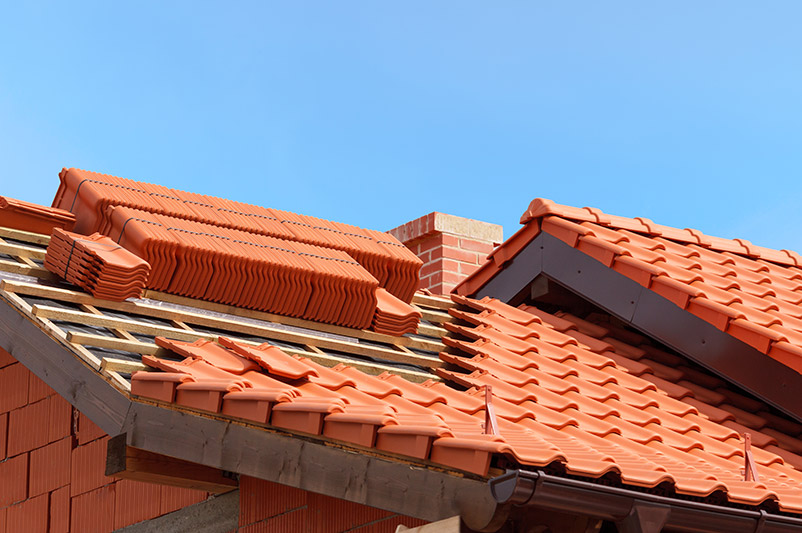 Roof Tiles Replacement Services